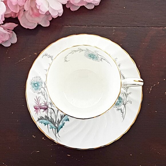 Vintage Aynsley Wayside Bone China Tea Cup & Saucer England - Picture 5 of 7